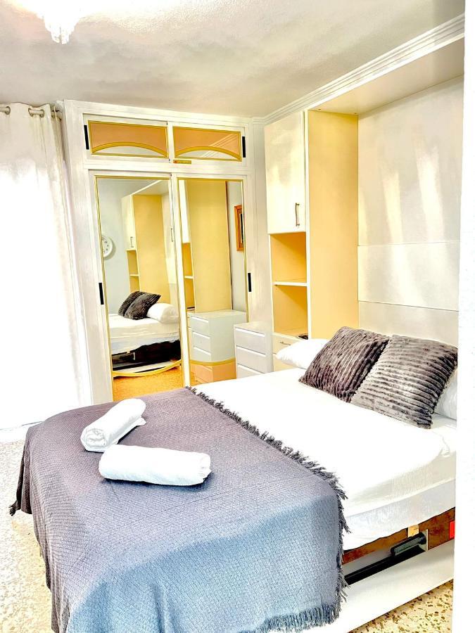 Studio Touristique Iris Apartamento Benalmádena Exterior foto